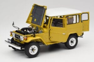 Toyota Land Cruiser FJ40 Mustár Sárga Kyosho 1:18 08971Y Fém – 2. kép a 8-ből