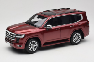 Toyota Land Cruiser LC300 ZX Piros LCD 1:18 LCD18013-ZX-RE Fém