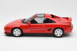 Toyota MR2 W20 Piros Otto 1:18 OT234 Gyanta – 3. kép a 6-ből