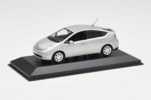 Toyota Prius Ezüst Minichamps 1:43 TOYOTA005 Fém – 2. kép a 4-ből