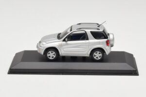 Toyota RAV4 XA20 Ezüst Világos Belső Minichamps 1:43 31434205 Fém