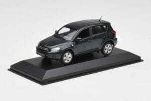 Toyota RAV4 XA20 Zöld Minichamps 1:43 TOYOTA008 Fém – 2. kép a 4-ből