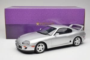 Toyota Supra A80 Ezüst Kyosho 1:12 KSR12006S Gyanta – 6. kép a 6-ből