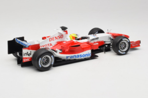 Toyota TF105 #17 R. Schumacher Panasonic Toyota Racing 2005 Minichamps 1:18 100050017 Fém – 2. kép a 7-ből