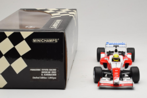 Toyota TF105 #17 R. Schumacher Panasonic Toyota Racing Showcar 2005 Minichamps 1:18 100050087 Fém – 6. kép a 7-ből
