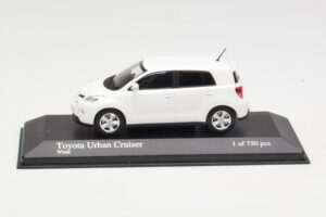 Toyota Urban Cruiser Fehér Minichamps 1:43 400166960 Fém