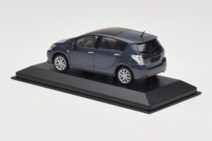 Toyota Verso Grey Metallic Minichamps 1:43 TOYOTA011 Fém – 3. kép a 4-ből