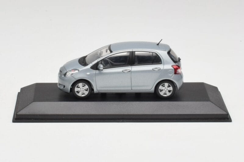 Toyota Yaris Mk2 Glacier Kék Minichamps 1:43 TOYOTA001 Fém