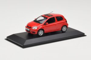 Toyota Yaris TS Piros Minichamps 1:43 430166062 Fém – 2. kép a 4-ből