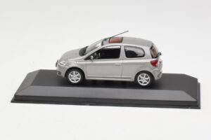 Toyota Yaris XP10 TS Szürke Minichamps 1:43 TOYOTA007 Fém