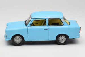 Trabant 601 Kék Sun Star 1:18 4290 Fém – 4. kép a 8-ből