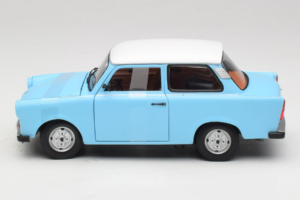 Trabant 601 Deluxe Kék Fehér Sun Star 1:18 4286 Fém – 3. kép a 6-ből