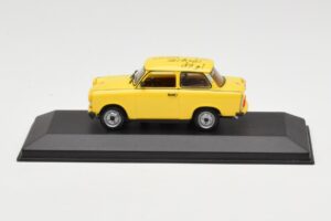 Trabant 601S Sárga 1st EP Sample Minichamps 1:43 400014001 Fém