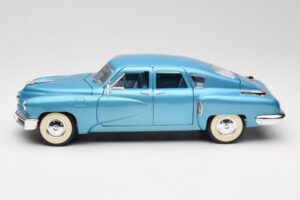 Tucker Torpedo Kék Road Signature 1:18 92268 Fém – 4. kép a 8-ből