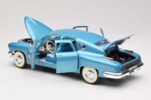 Tucker Torpedo Kék Road Signature 1:18 92268 Fém – 5. kép a 8-ből