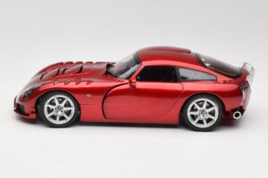 TVR Sagaris Piros Revell 1:18 08816 Fém – 4. kép a 8-ből