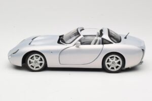 TVR Tuscan Mk2 Ezüst Sun Star 1:18 4462 Fém – 4. kép a 8-ből