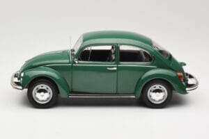 Volkswagen Beetle 1200 Zöld Minichamps 1:18 150057105 Fém – 4. kép a 8-ből