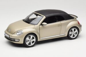 Volkswagen Beetle A5 Kabrió Szürke Kyosho 1:18 5C3099302P7W Fém