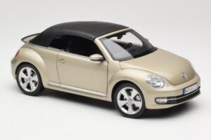 Volkswagen Beetle A5 Kabrió Szürke Kyosho 1:18 5C3099302P7W Fém – 6. kép a 8-ből
