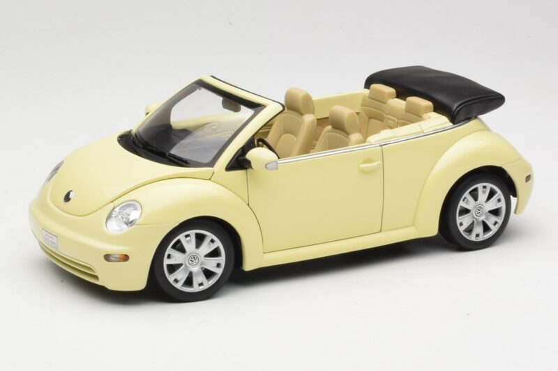 Volkswagen Beetle Kabrió Sárga Gate 1:18 VW24108 Fém