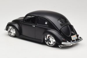 Volkswagen Beetle Type 1 Fekete Maisto 1:18 31018 Fém – 7. kép a 8-ből