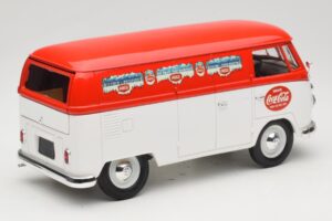 Volkswagen T1 Combi Coca-Cola Solido 1:18 9512 Fém – 3. kép a 8-ből