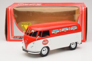 Volkswagen T1 Combi Coca-Cola Solido 1:18 9512 Fém – 8. kép a 8-ből
