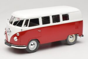Volkswagen Combi T1 Piros & Fehér Solido 1:18 8031 Fém