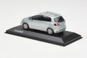 Volkswagen Cross Golf Mk5 Ezüst Minichamps 1:43 400054370 Fém – 3. kép a 4-ből