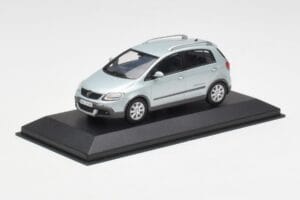 Volkswagen Cross Golf Mk5 Ezüst Minichamps 1:43 GOLF003 Fém – 2. kép a 4-ből