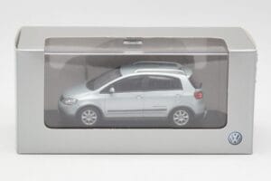 Volkswagen Cross Golf Mk5 Ezüst Minichamps 1:43 GOLF003 Fém – 4. kép a 4-ből