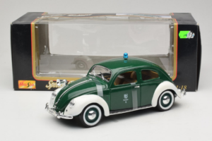 Volkswagen Export Sedan Police Maisto 1:18 56004 Fém – 6. kép a 6-ből