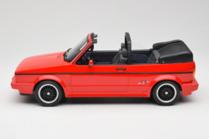 Volkswagen Golf Mk1 Kabrió Sportline Piros Otto 1:12 G095 Gyanta – 3. kép a 6-ből
