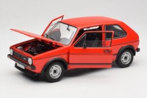 Volkswagen Golf GTI Mk1 Piros Solido 1:18 8166 Fém – 2. kép a 8-ből
