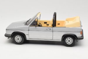 Volkswagen Golf Mk1 Kabrió Ezüst Sun Star 1:18 VW004 Fém – 4. kép a 8-ből