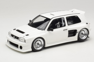Volkswagen Golf Mk3 Khyzyl Saleem Fehér Otto 1:18 OT1110 Gyanta