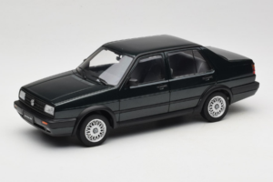 Volkswagen Jetta Mk3 CL Fekete Icartime 1:18 JETTA001 Fém