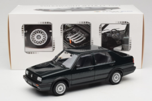 Volkswagen Jetta Mk3 CL Fekete Icartime 1:18 JETTA001 Fém – 8. kép a 8-ből