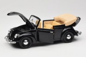 Volkswagen Bogár Kabrió Fekete Maisto 1:18 37800-M6 Fém – 2. kép a 8-ből