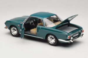 Volkswagen Karmann Ghia 1500 Zöld Norev 1:18 188648 Fém – 7. kép a 8-ből