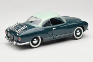 Volkswagen Karmann Ghia Kék Solido 1:18 8061 Fém – 3. kép a 8-ből