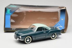 Volkswagen Karmann Ghia Kék Solido 1:18 8061 Fém – 8. kép a 8-ből