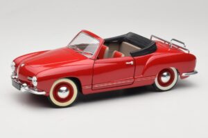Volkswagen Karmann Ghia Kabrió Piros Solido 1:18 8058 Fém