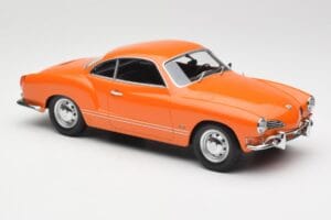 Volkswagen Karmann Ghia Narancssárga Minichamps 1:18 155054020 Fém – 4. kép a 6-ből