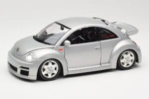 Volkswagen New Beetle RSi Ezüst Bburago 1:18 3306 Fém