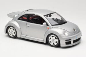 Volkswagen New Beetle RSi Ezüst Bburago 1:18 3306 Fém – 6. kép a 8-ből