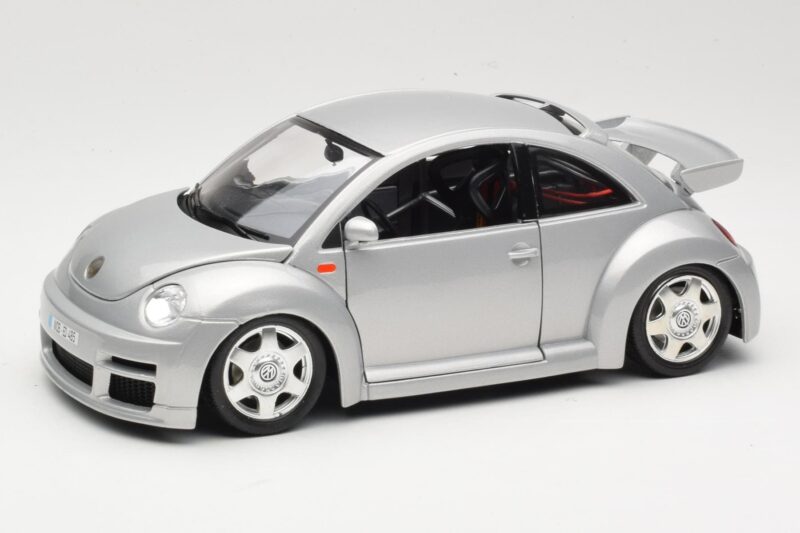 Volkswagen New Beetle RSi Ezüst Bburago 1:18 3306 Fém