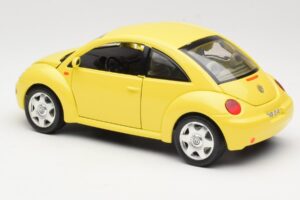 Volkswagen New Beetle Sárga Bburago 1:18 BEETLE001 Fém – 7. kép a 8-ből