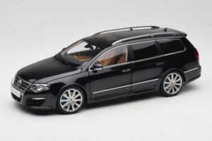 Volkswagen Passat B6 R36 Variant Fekete NZG 1:18 KF044-4A Fém